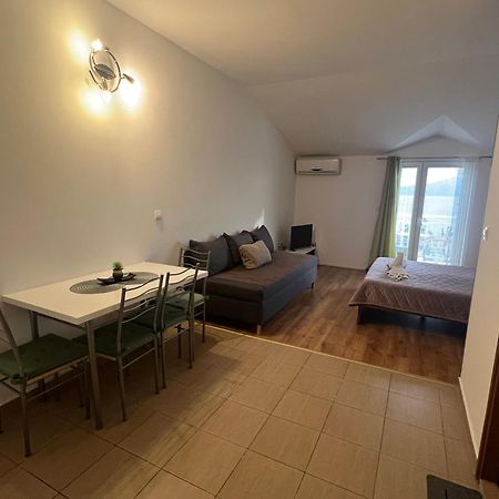Apartments Mateljak Градац Экстерьер фото